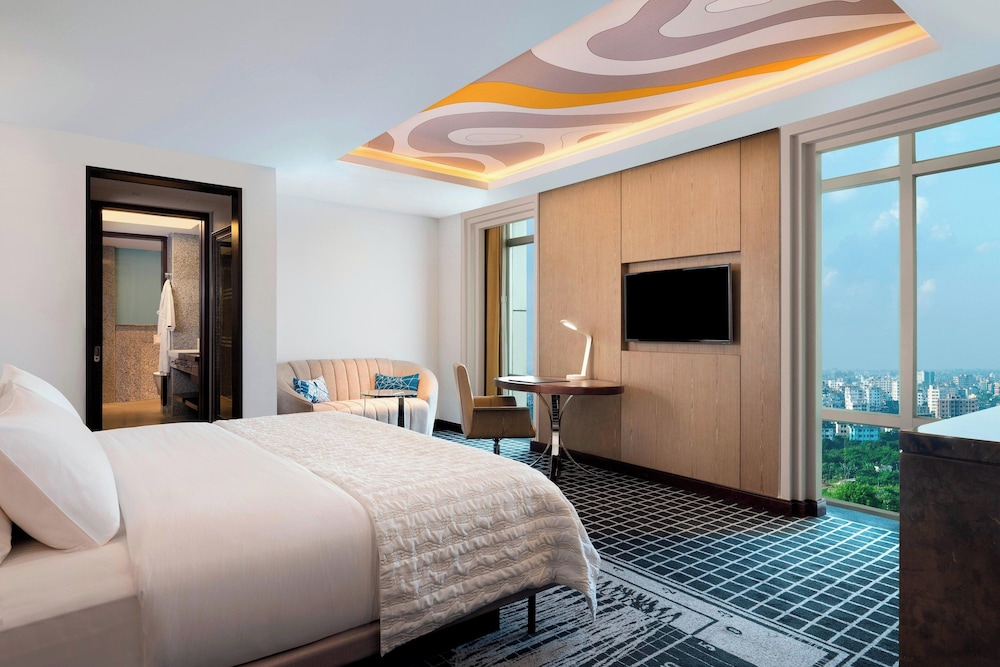 Club Room, 1 King Bed
