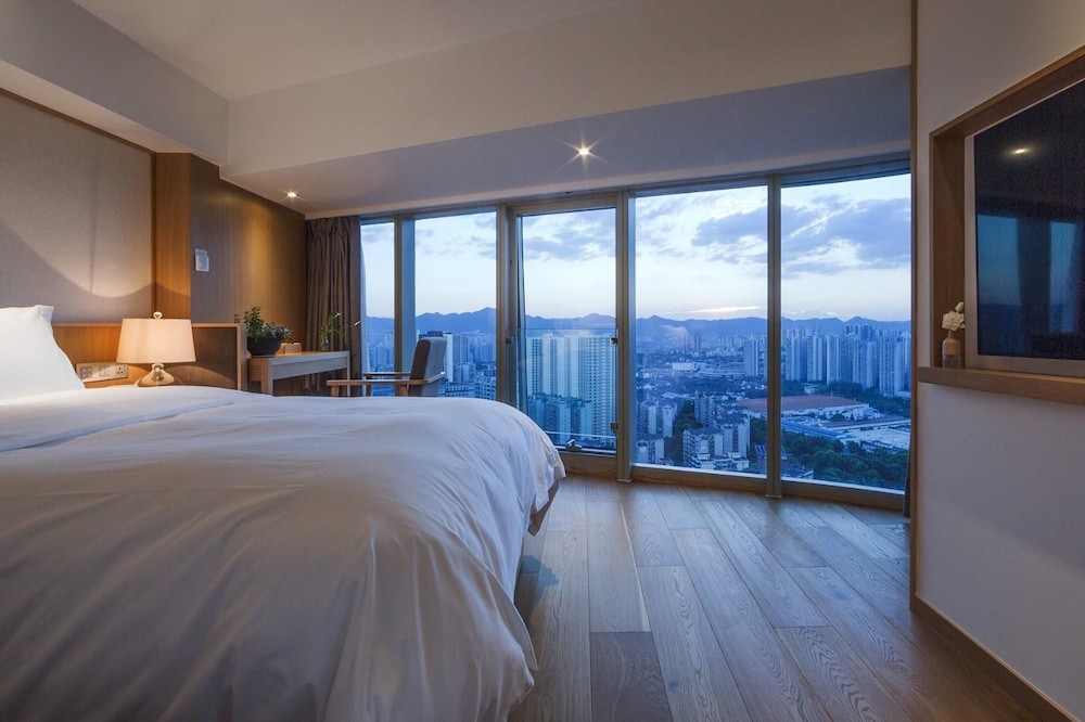 Whole-View Twin Beds Room photo 1