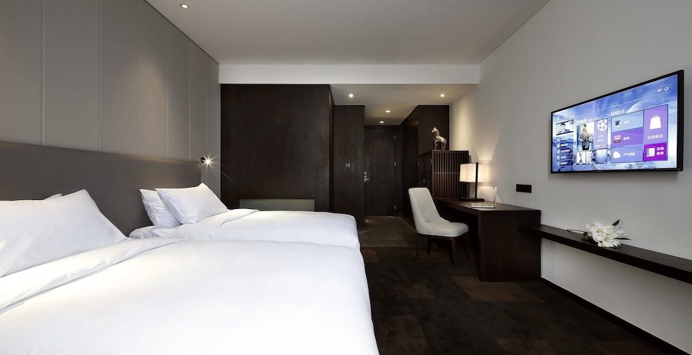 Business Twin Room photo 3
