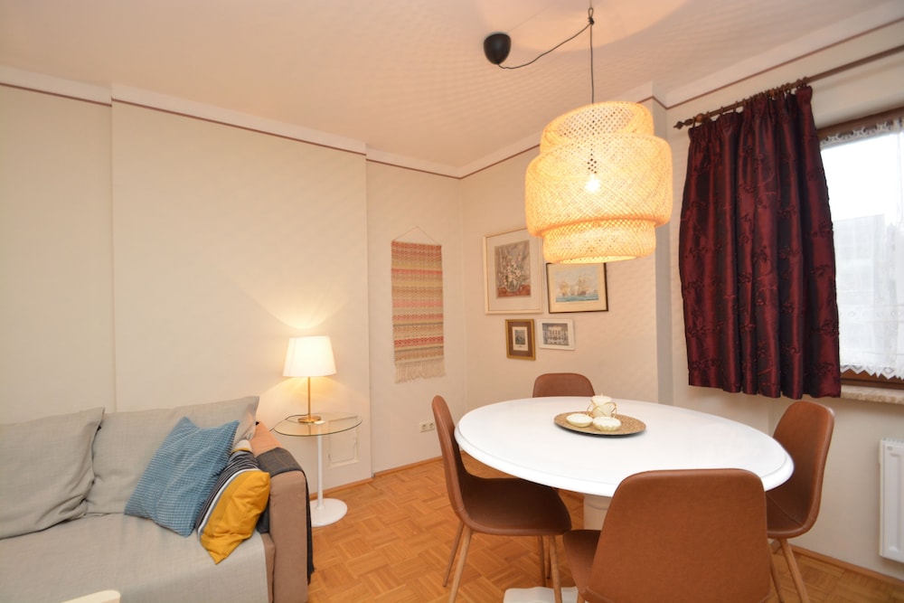 Apartment photo 3