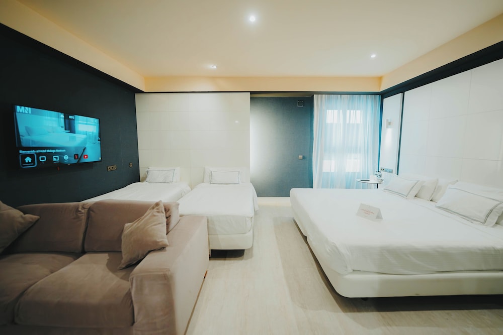 Triple Room, Accessible