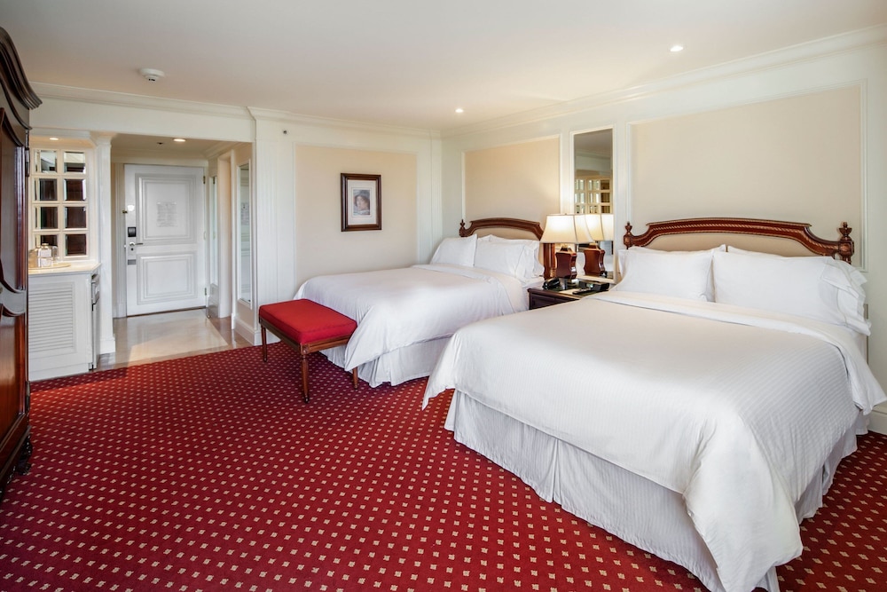 Westin, Executive Room, 2 Queen Beds, Executive Level photo 2