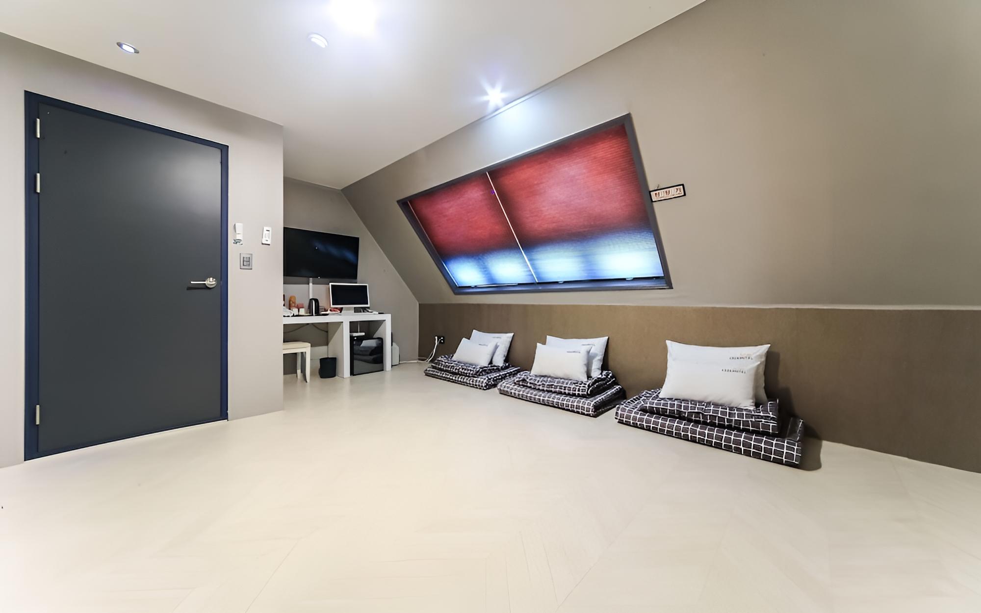 Room (Ondol Room) - Photo 3