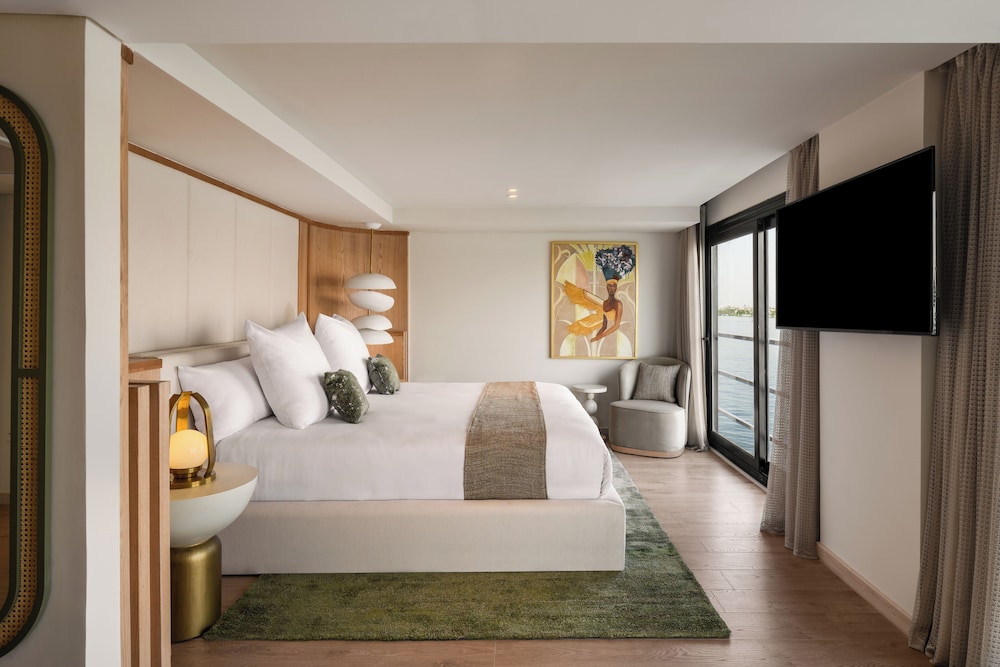 Royal Suite, River View