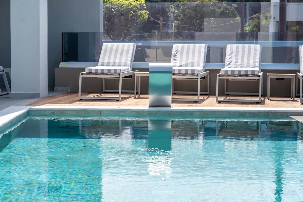 Villa Luna I 100m to Sea Free Heated Pool, Foto 11