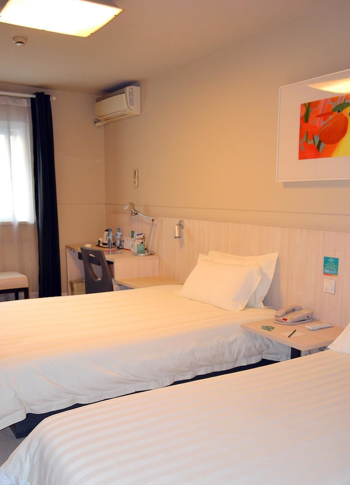 Twin Room (C) photo 3