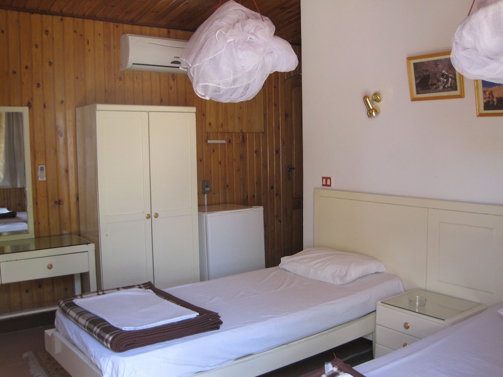 Twin Room (Cabin Twin Room)