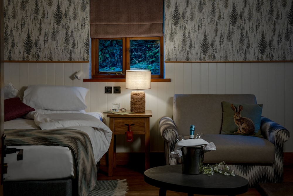 Deluxe Double or Twin Room (Barn Feature Double or Twin) photo 2