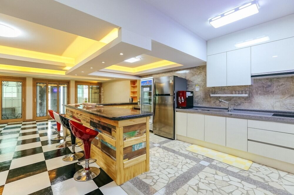 Room (Byulbit) - Photo 3