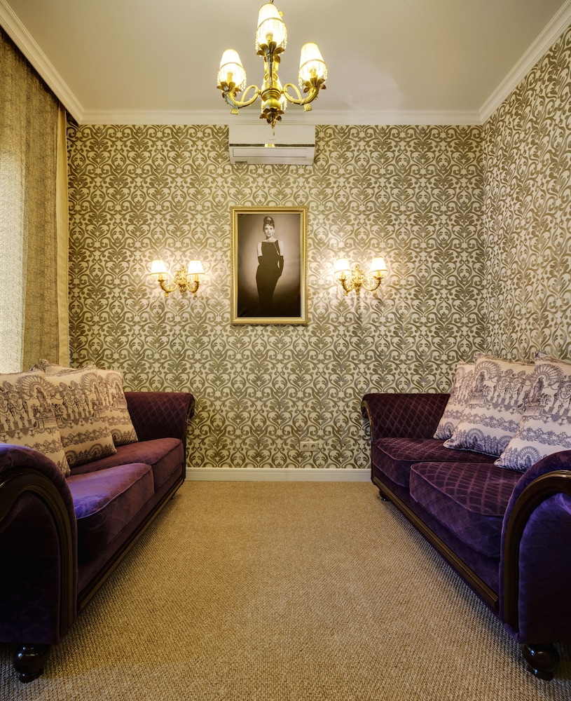 Suite, 1 Bedroom photo 2