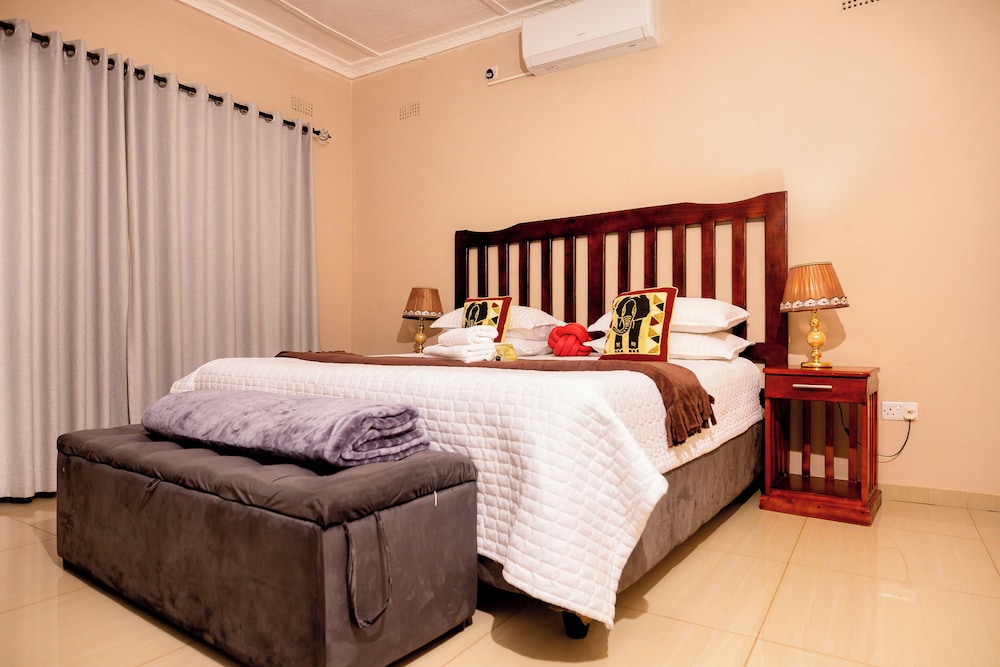 Classic Double or Twin Room photo 3