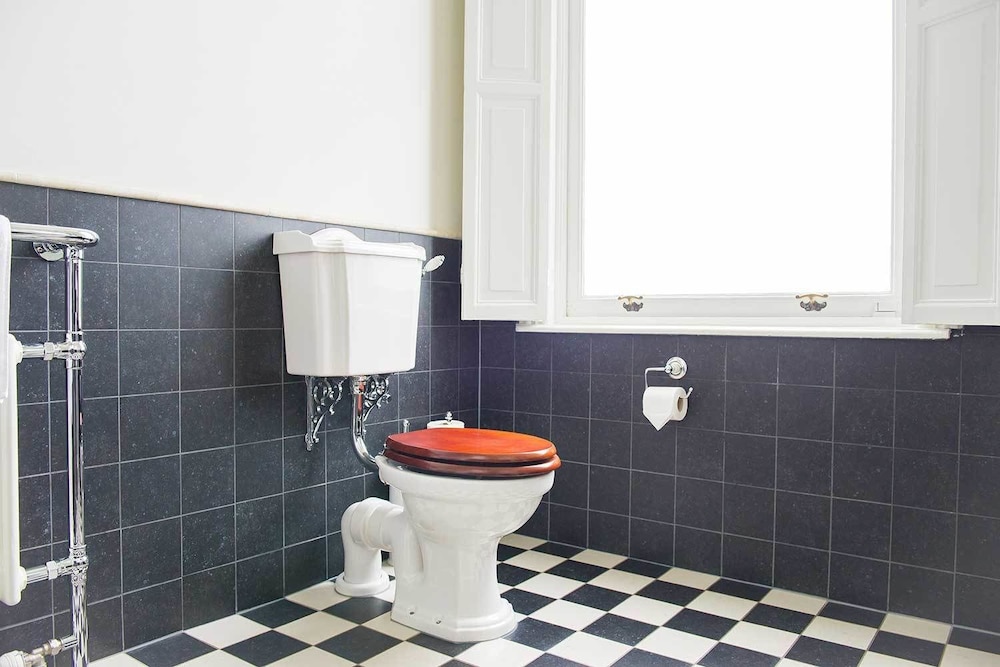 Classic Double Room, Private Bathroom photo 3