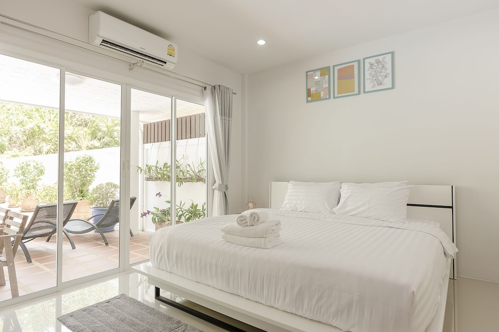 2 Bedrooms with Private Pool Villa photo 1