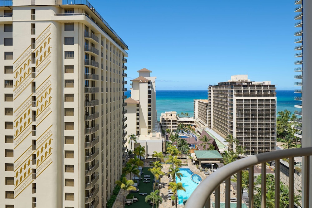 Premium Suite, 1 Bedroom, Ocean View, Corner (Balcony) - Photo 10