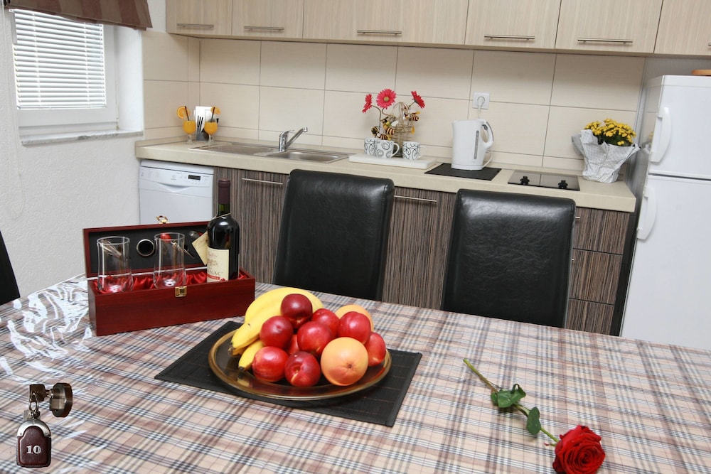 Luxury Apartment, Sea View photo 3