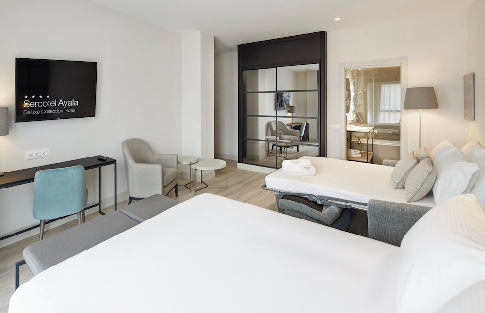 Superior Room - Photo 2