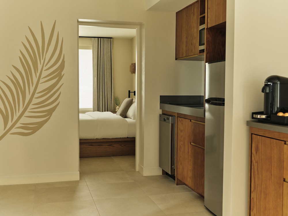 Studio Suite, 1 Bedroom - Photo 1