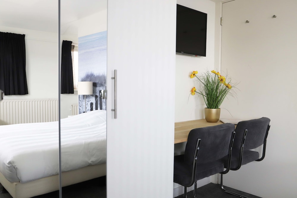 Comfort Quadruple Room photo 2