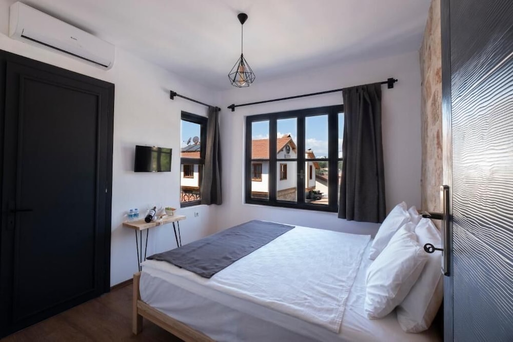 Comfort Double or Twin Room