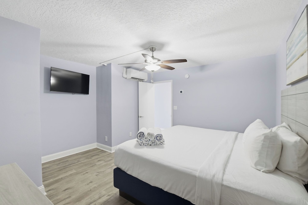 Condo photo 3