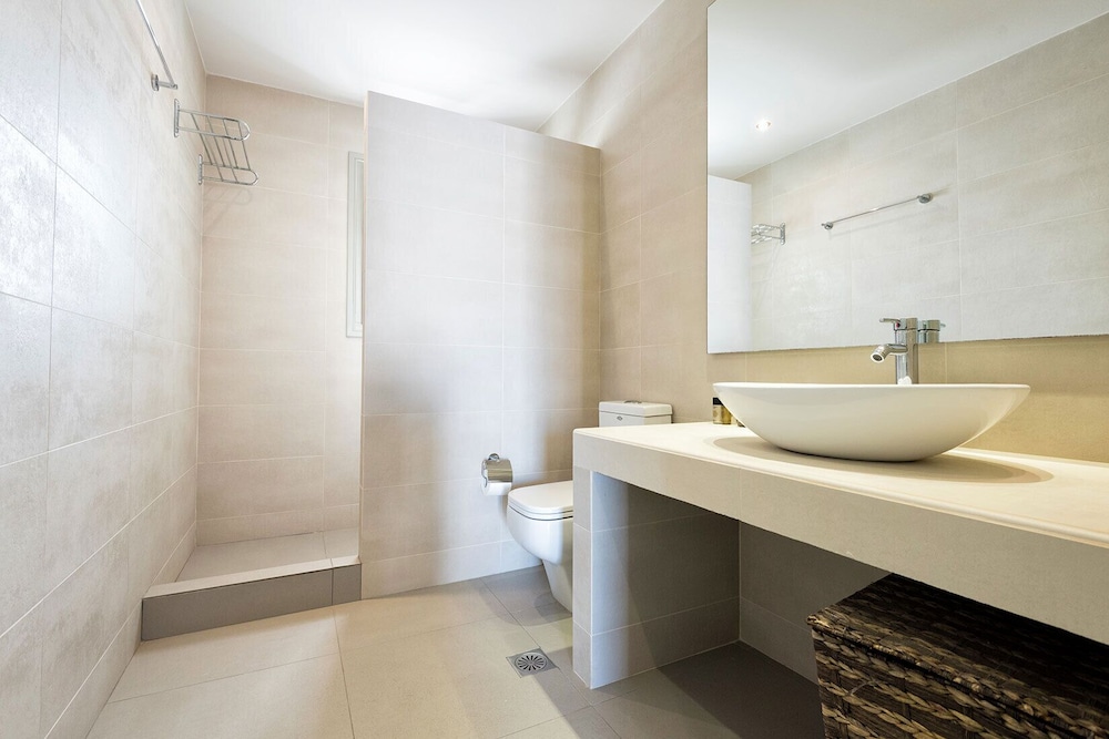 Standard Room, Partial Sea View - Photo 22