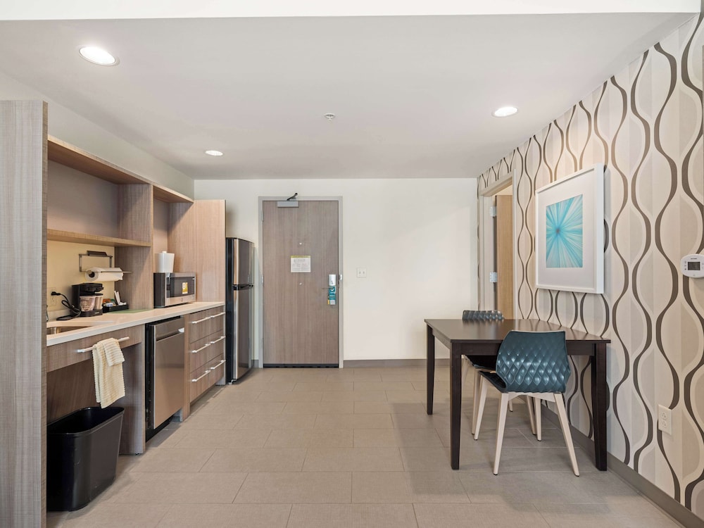 Suite, 1 Bedroom, Non Smoking - Photo 5