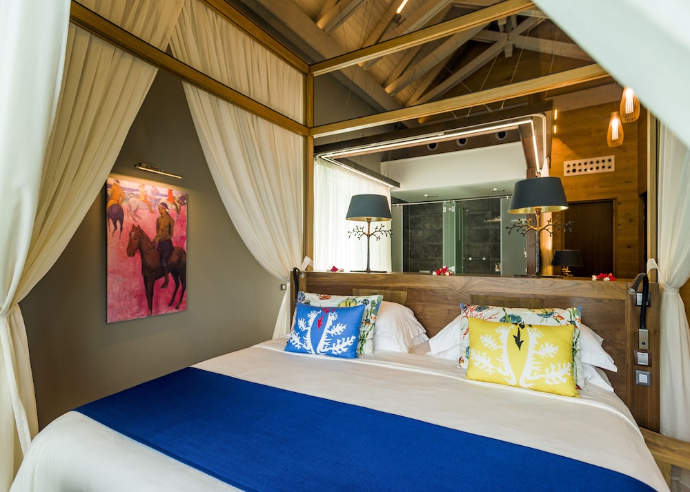 Room, 1 Bedroom, Mountain View, Overwater (otemanu Mountain View)