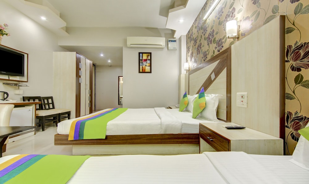 Premium Room - Photo 6