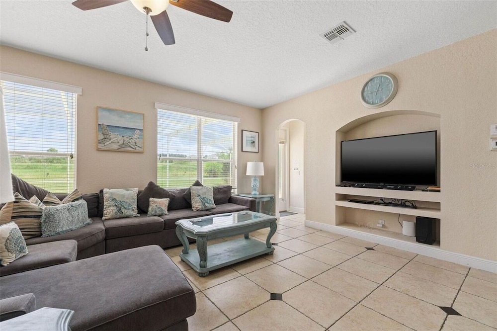 Large Villa - Close to Disney With Extended Patio and Golf Course Views, Bild 19
