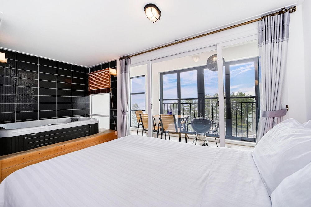 Basic Room, 1 Bedroom (Mar 1 ( Spa )) - Photo 12