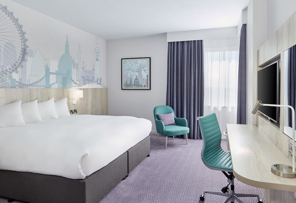 Superior Room, 1 King Bed