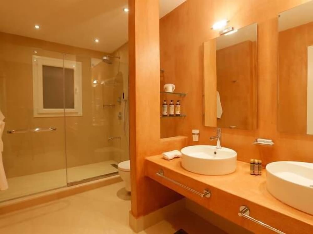 Suite, Sea View photo 3