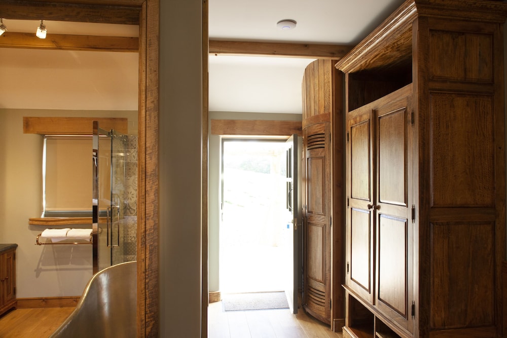 Deluxe Double Room, Valley View, Birch photo 3