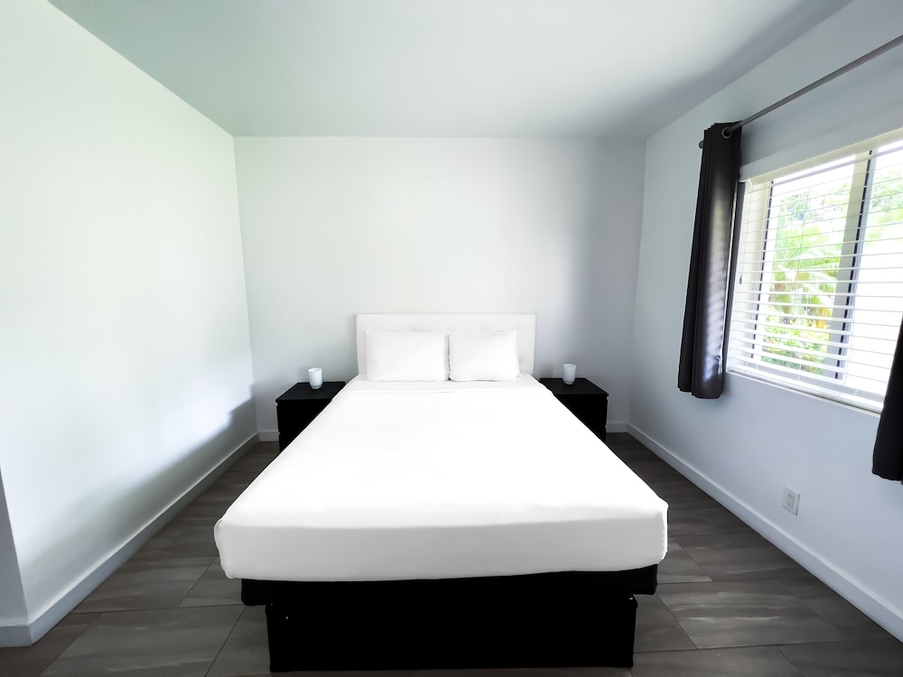 Studio, 1 Queen Bed