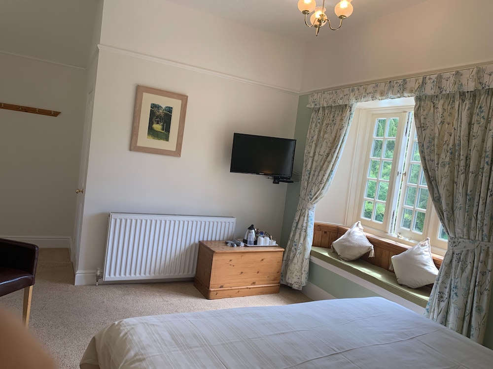 Double or Twin Room, Garden View (Wisteria) photo 2