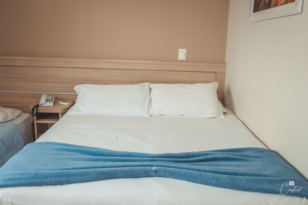 Basic Double Room, 1 Double Bed, Non Smoking - Photo 1