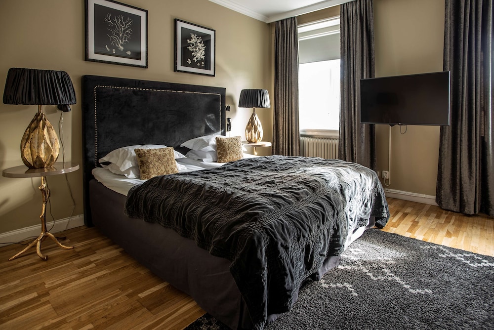 Standard Room, 2 Twin Beds, Non Smoking - Photo 1