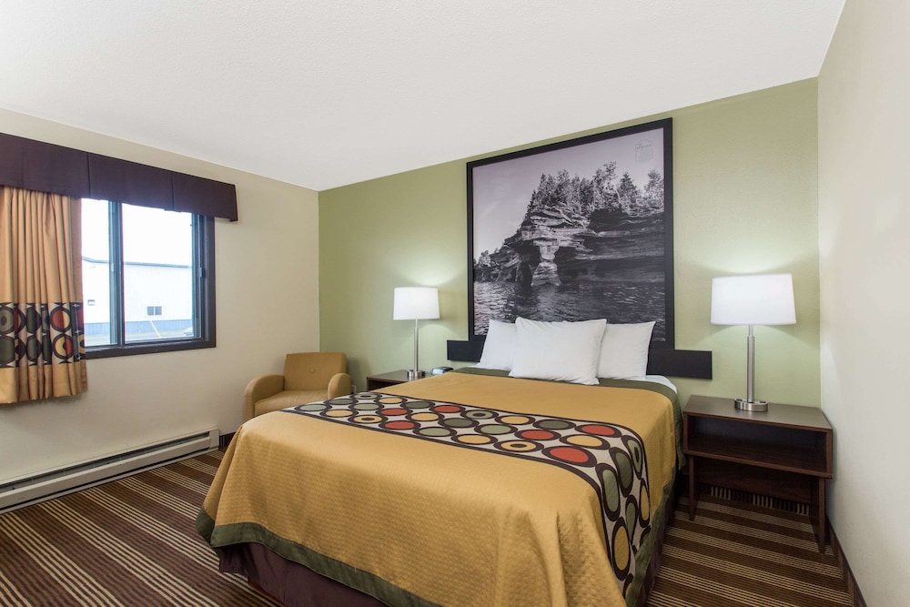 Room, 1 Queen Bed, Non Smoking - Photo 2