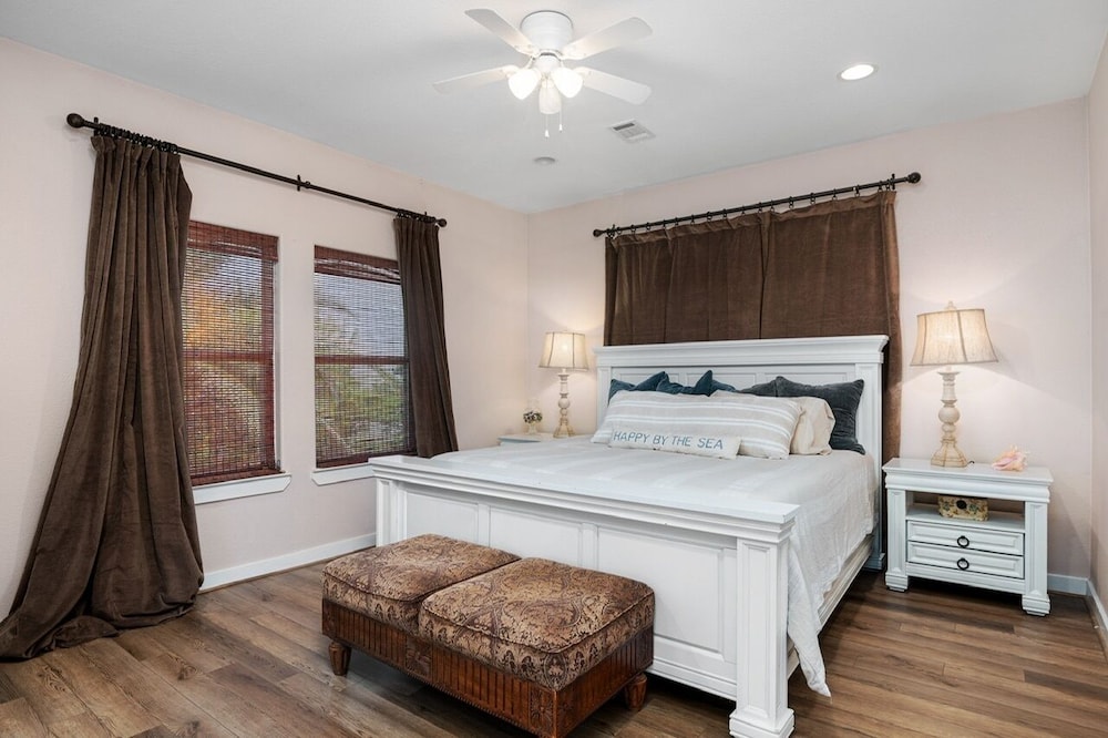 House, 3 Bedrooms photo 2