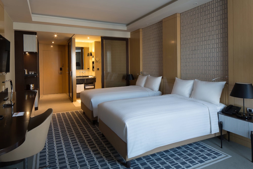 Junior Suite, 2 Twin Beds photo 1