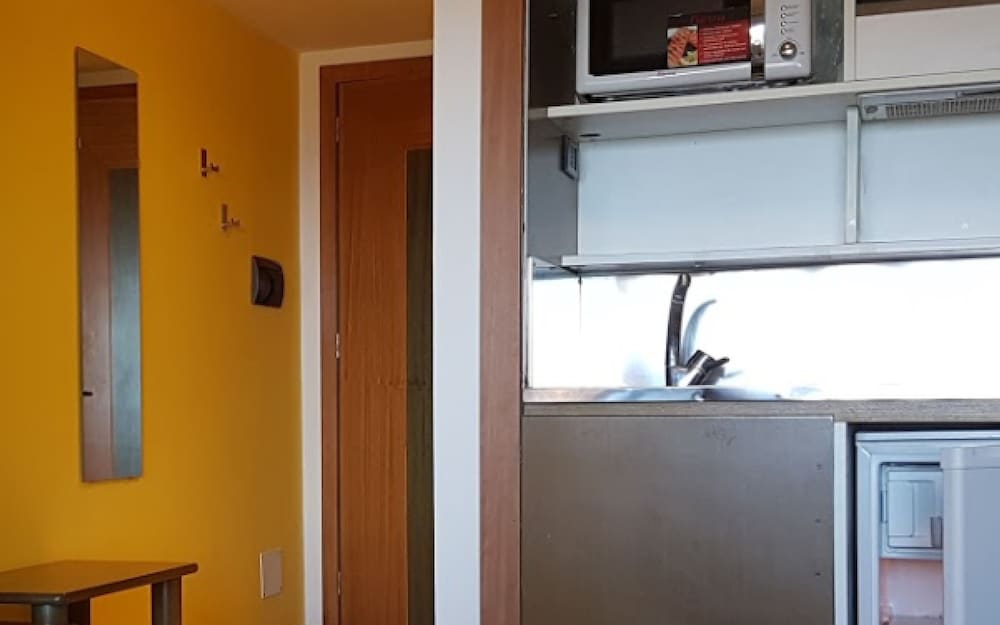 Studio, 1 Bedroom, Kitchenette photo 1