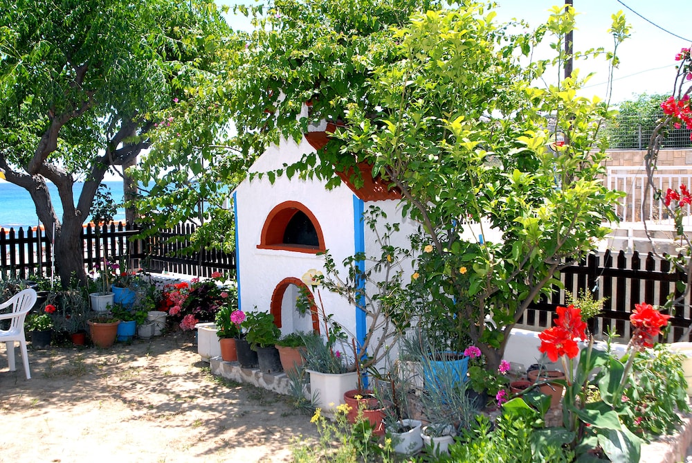 House, 2 Bedrooms, Sea View, Garden (Melathron 1) photo 3
