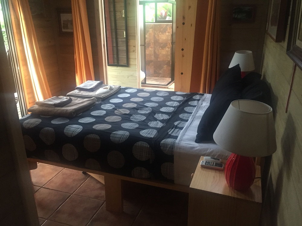 Deluxe Villa, Multiple Beds, Non Smoking, Garden View
