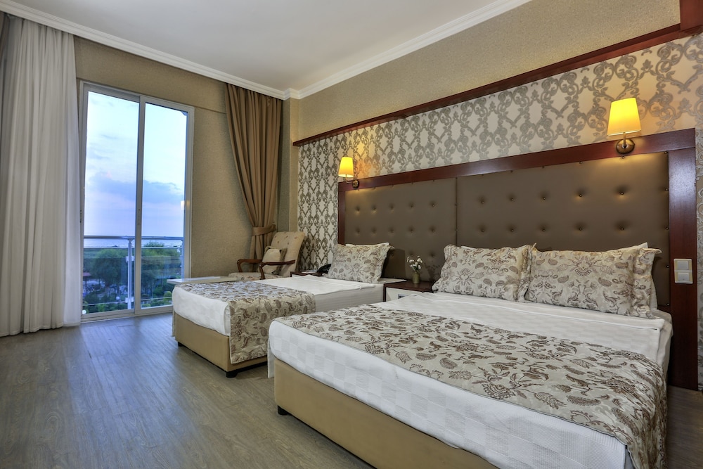Double or Twin Room, Sea View photo 1
