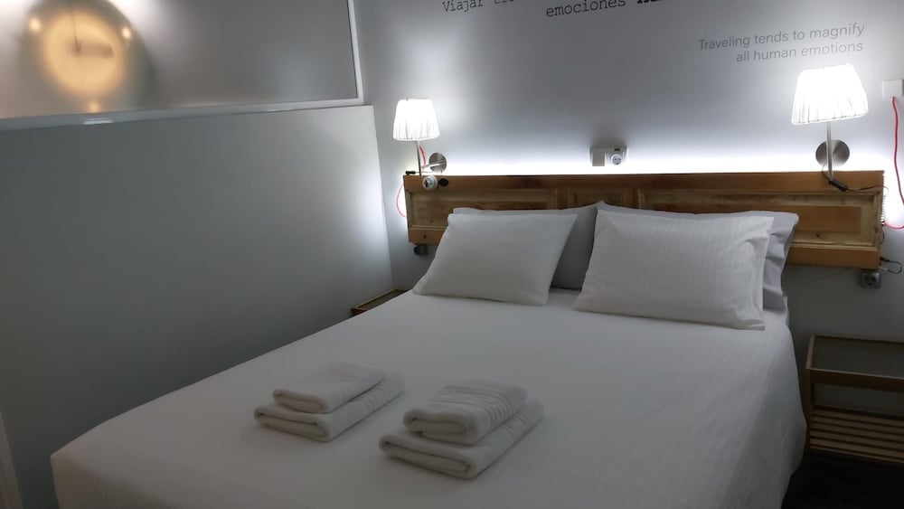 Basic Room, 1 Double Bed
