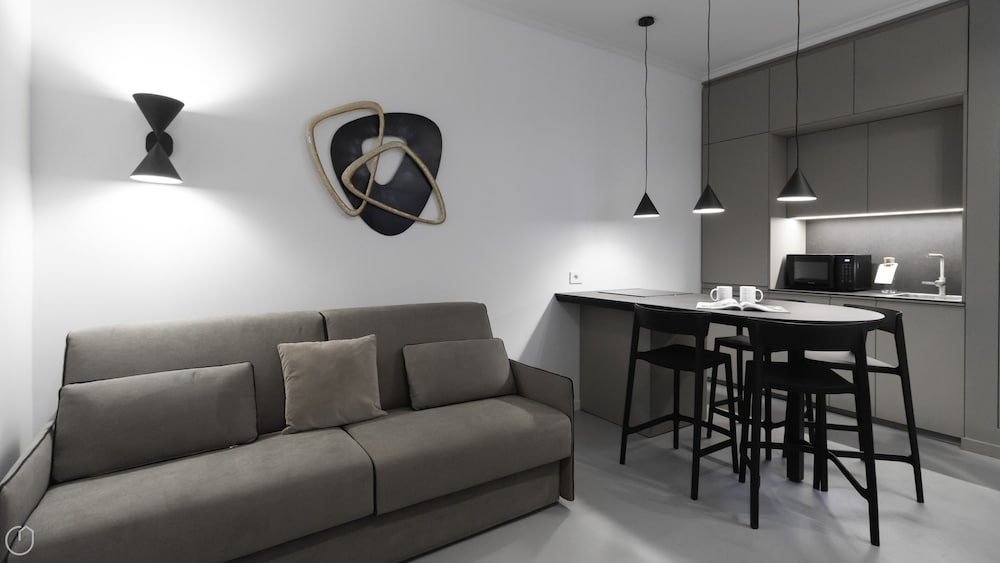 Apartment (1 Bedroom)