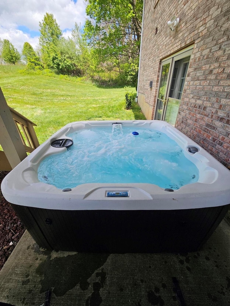 House, Multiple Beds, Hot Tub, Garden View (Crittenden Ark Haven) photo 3