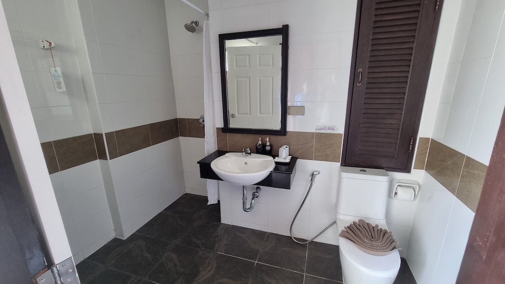 Superior Double Or Twin Room - Photo 6