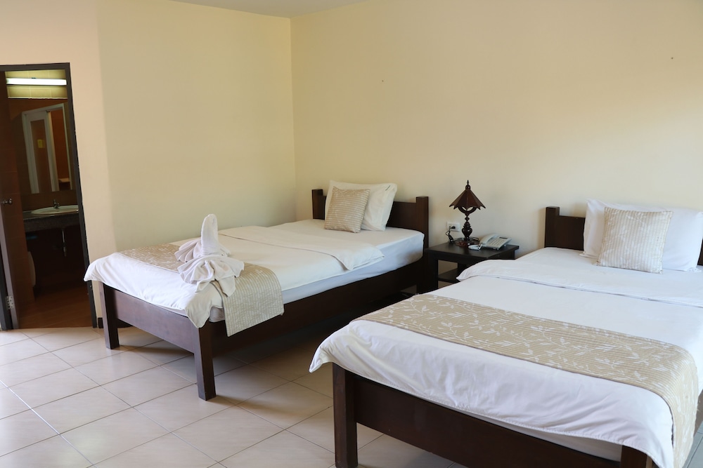 Superior Room, Garden View - Photo 6