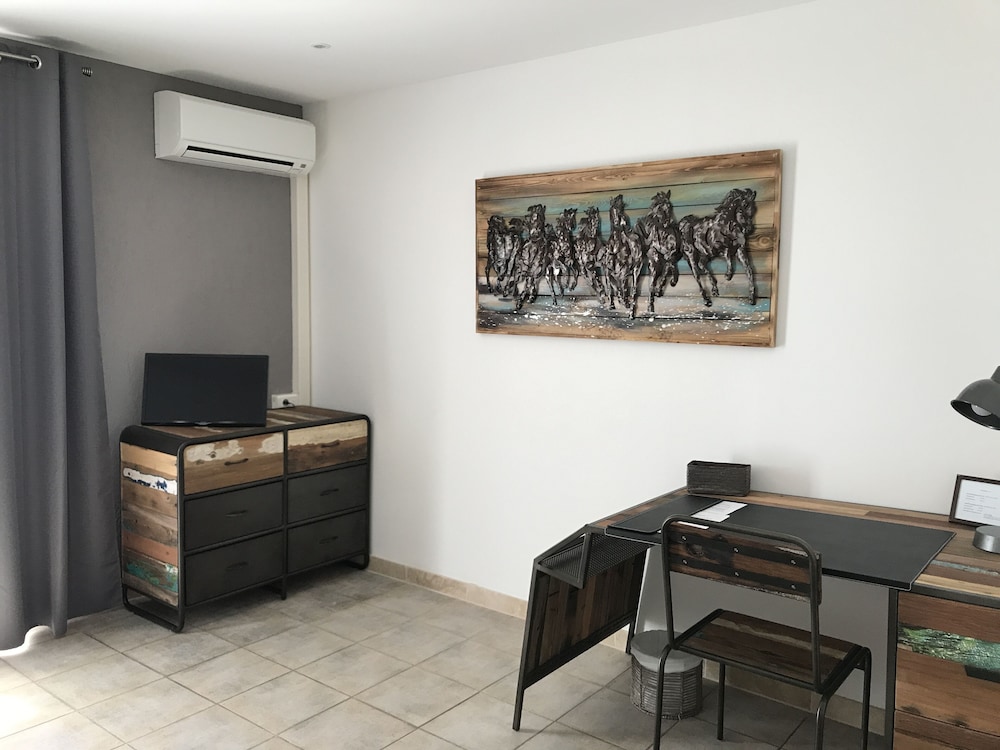 Superior Double Room - Photo 6